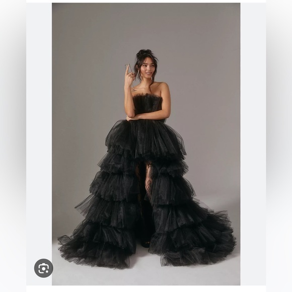 Anthropologie Dresses & Skirts - Anthropologie Morphine Fashion Madonna Strapless Tiered Tulle Asymmetric Dress